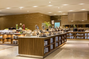 hotel grandhika iskandarsyah