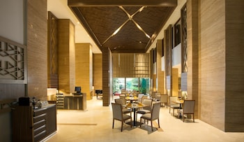 hotel grandhika iskandarsyah