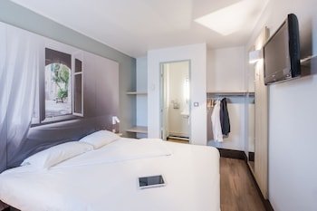 bandb hotel villeneuve loubet plage