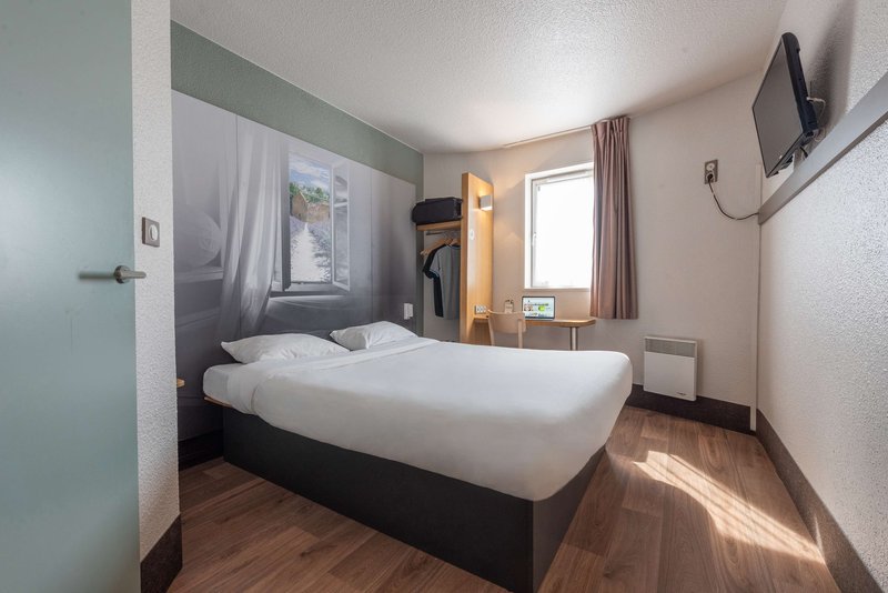 bandb hotel villeneuve loubet plage