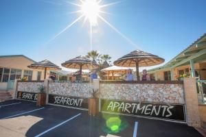 shark bay seafront apartments