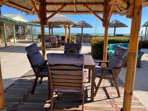 shark bay seafront apartments