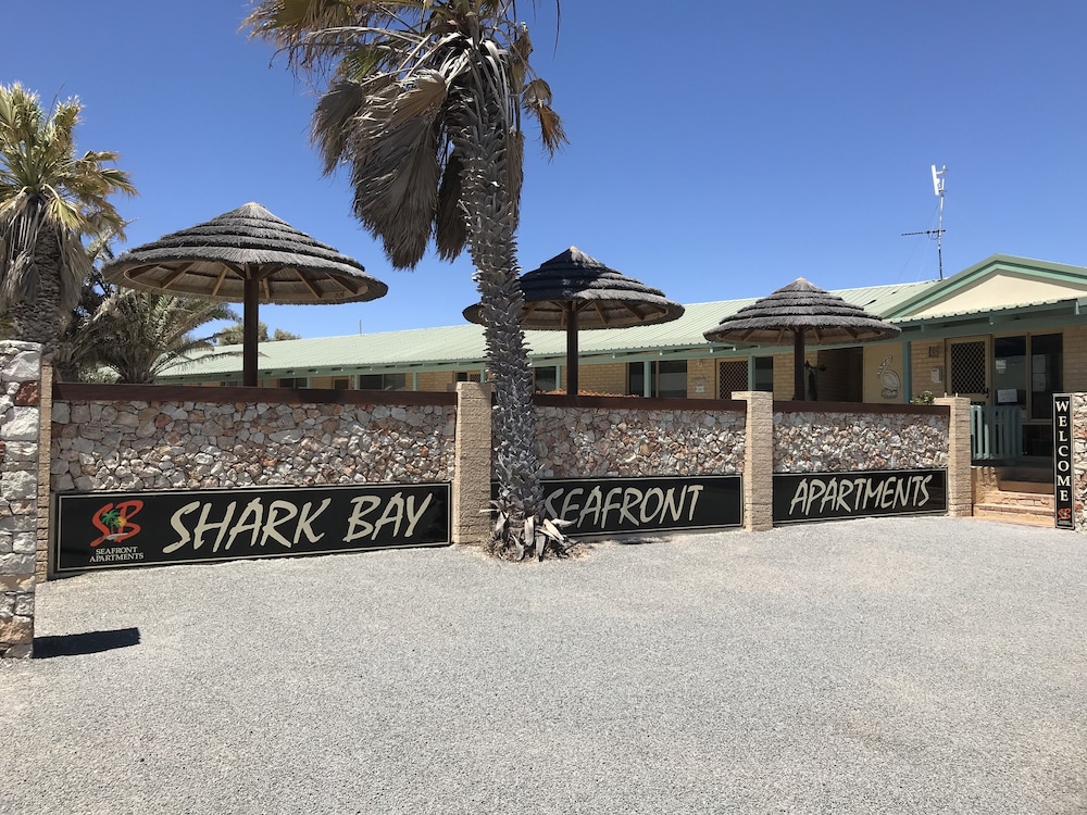 shark bay seafront apartments