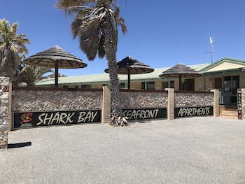 shark bay seafront apartments