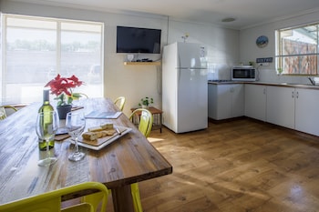 shark bay seafront apartments
