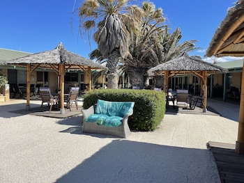 shark bay seafront apartments