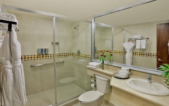 adhara hacienda cancun