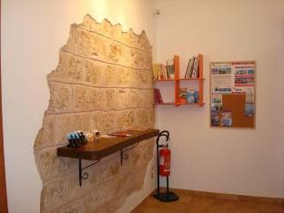 butterfly accommodation