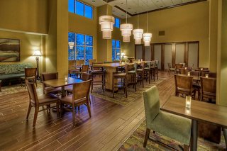 Hampton Inn & Suites Rochester/Henrietta,Monroe>>Henrietta,3 star