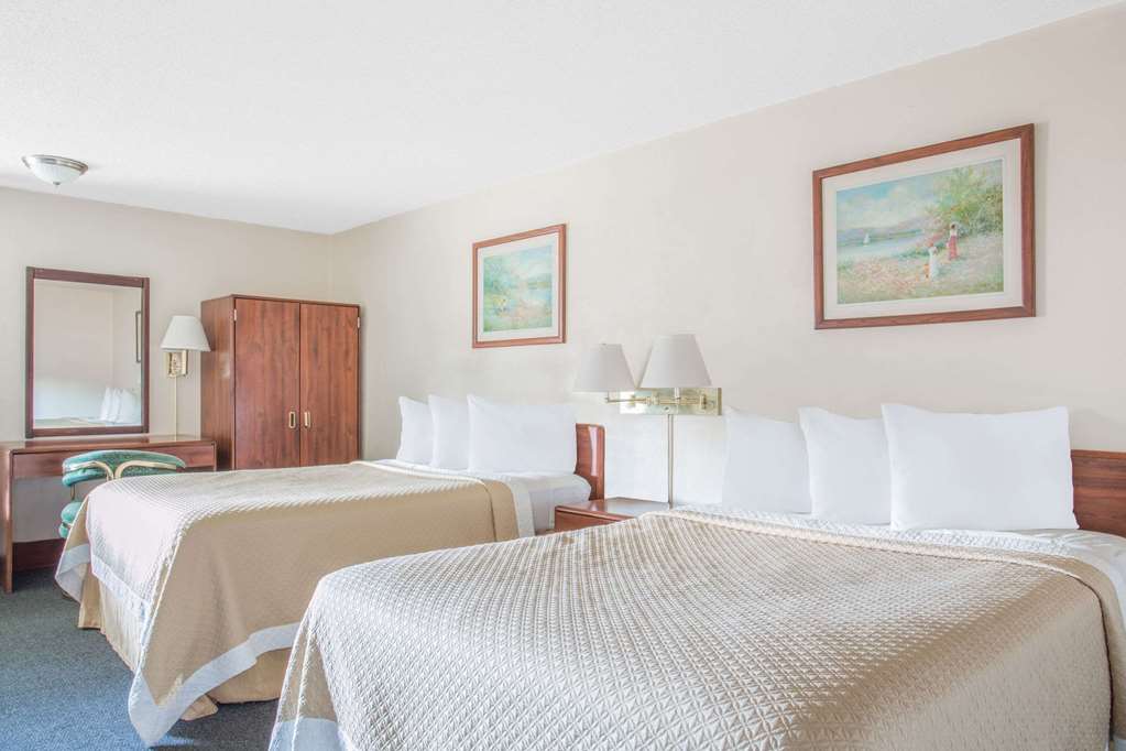 baymont by wyndham rock springs