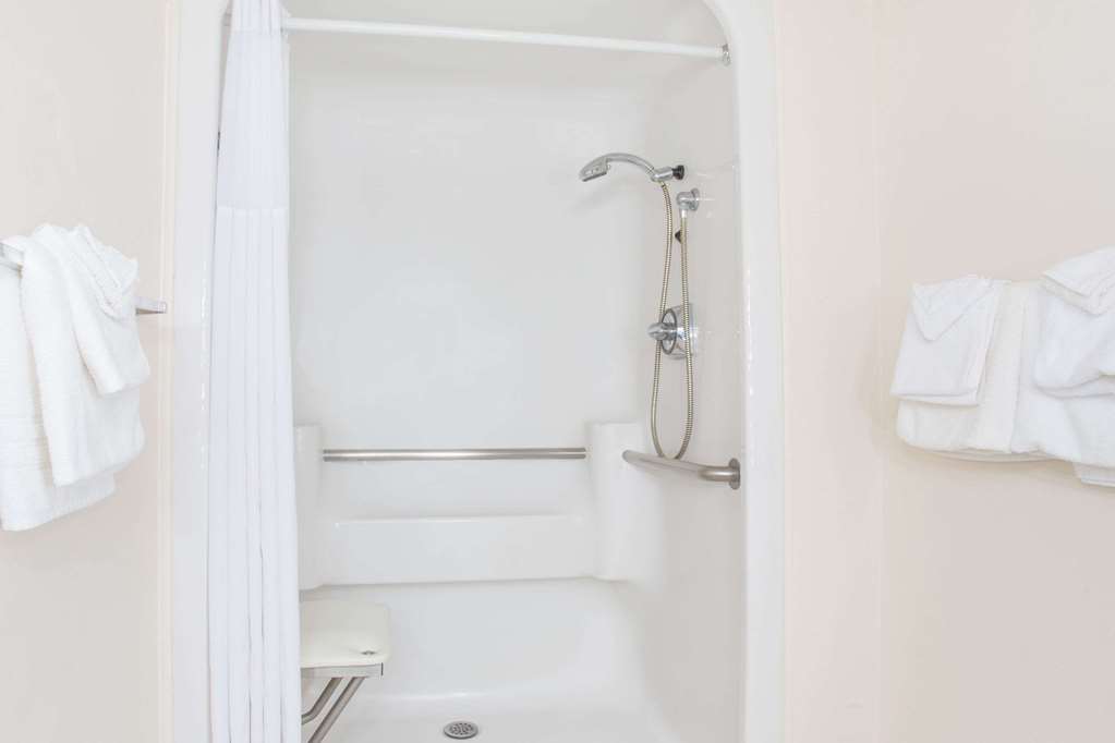 baymont by wyndham rock springs