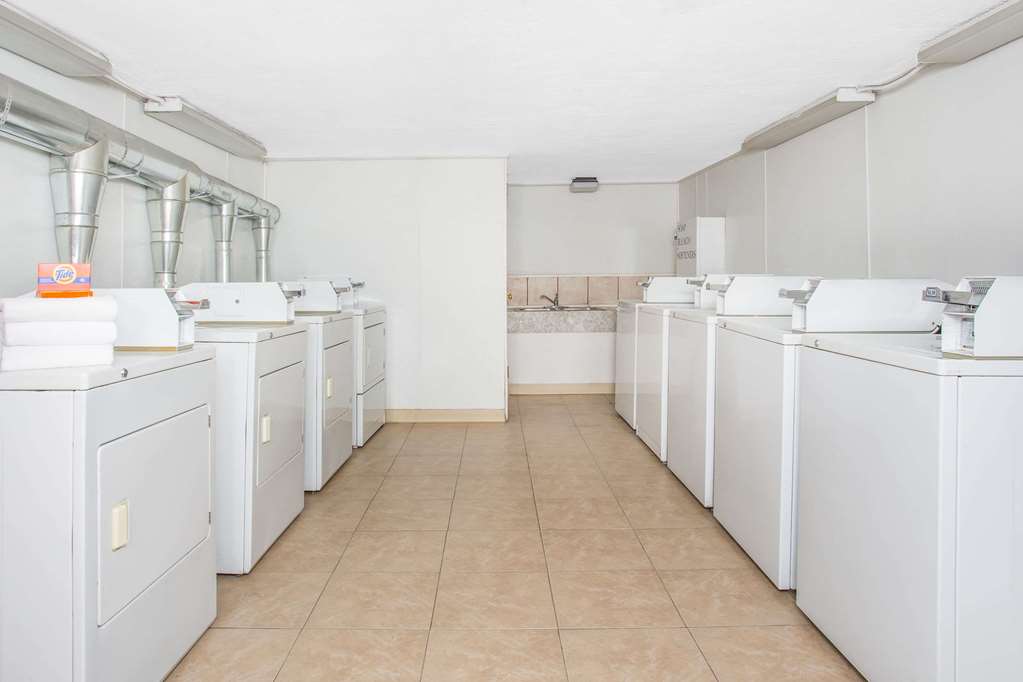 baymont by wyndham rock springs