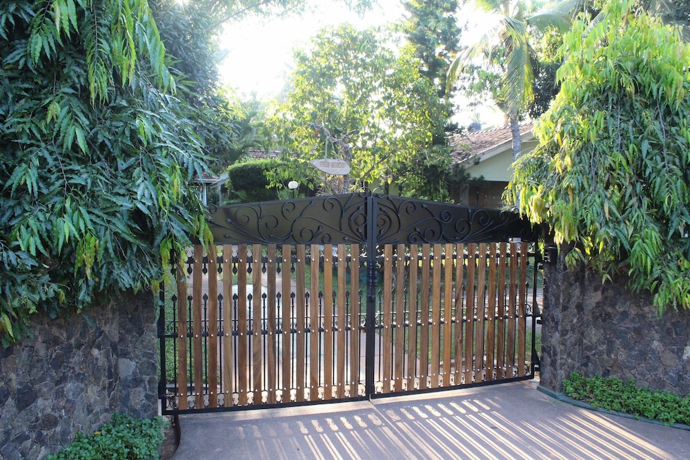 villa shade