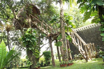 villa shade
