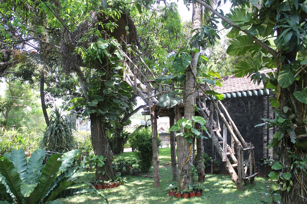 villa shade