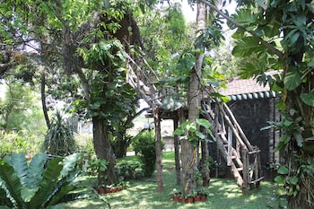 villa shade