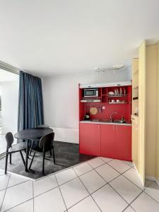 le domaine anse marcel beach resort