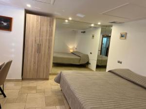 le domaine anse marcel beach resort