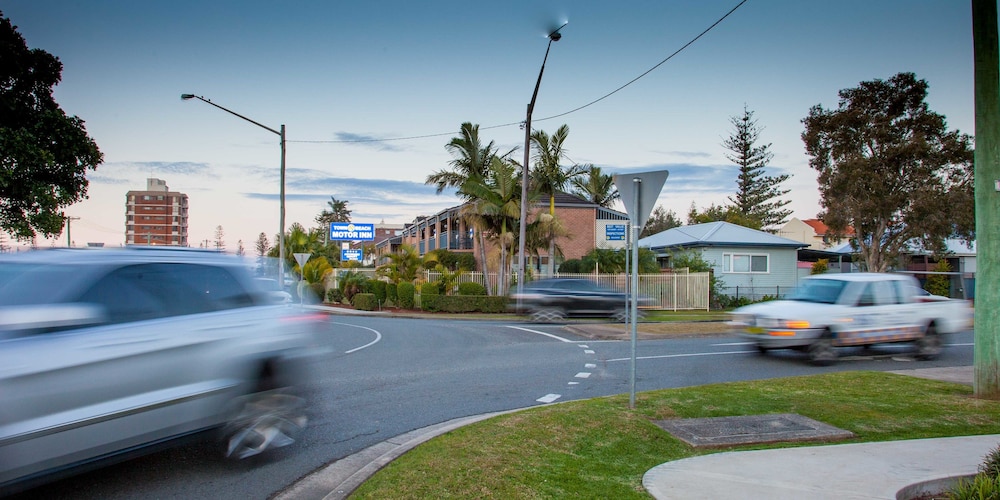 town beach motor inn port macquarie
