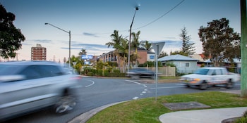 town beach motor inn port macquarie