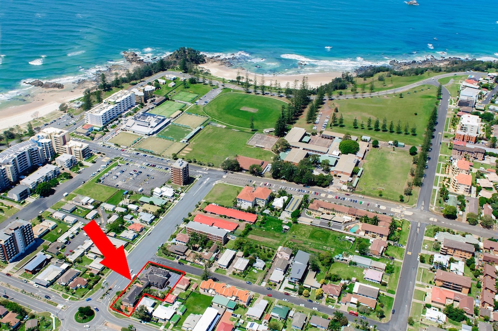 town beach motor inn port macquarie