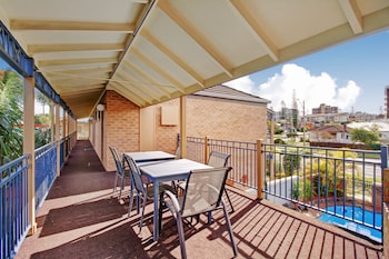 town beach motor inn port macquarie