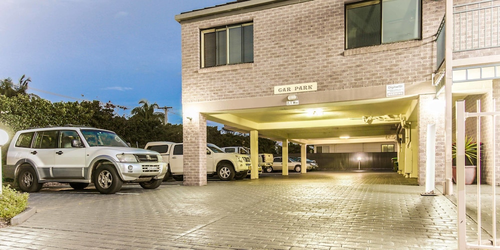 town beach motor inn port macquarie