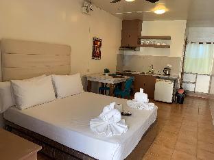 fat jimmys resort boracay