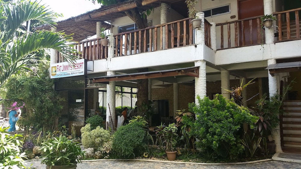 fat jimmys resort boracay