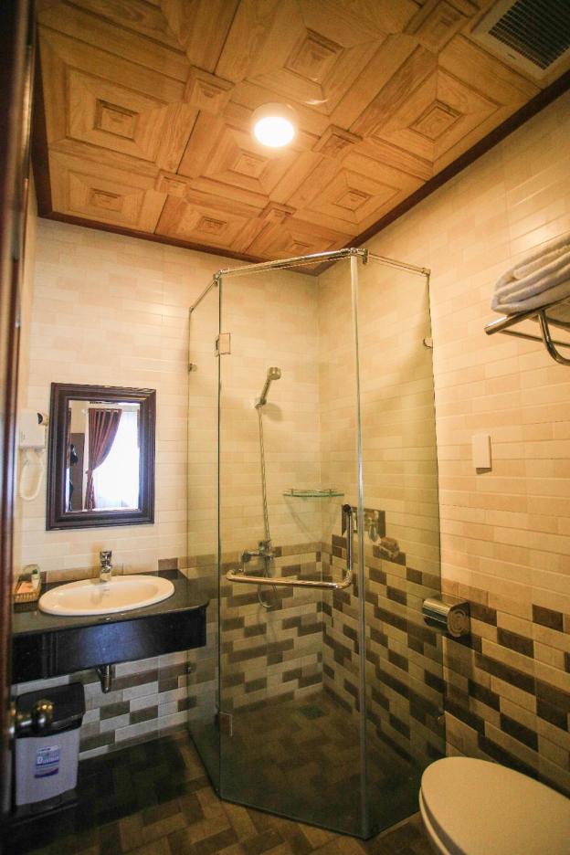 new hampton suits tam xuan centre hotel