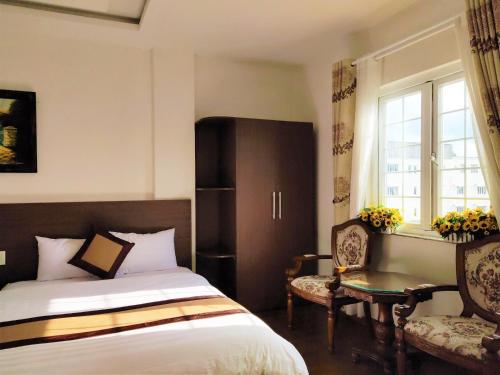 new hampton suits tam xuan centre hotel