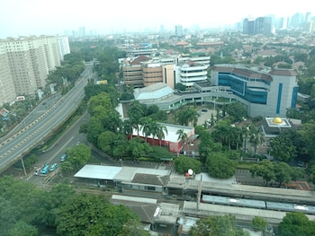 swiss belresidences kalibata jakarta