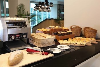 swiss belresidences kalibata jakarta