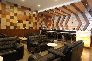 w three premier hotel lagaligo