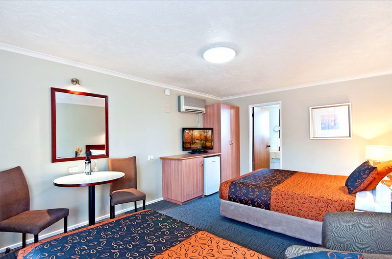 tudor motor inn warrnambool