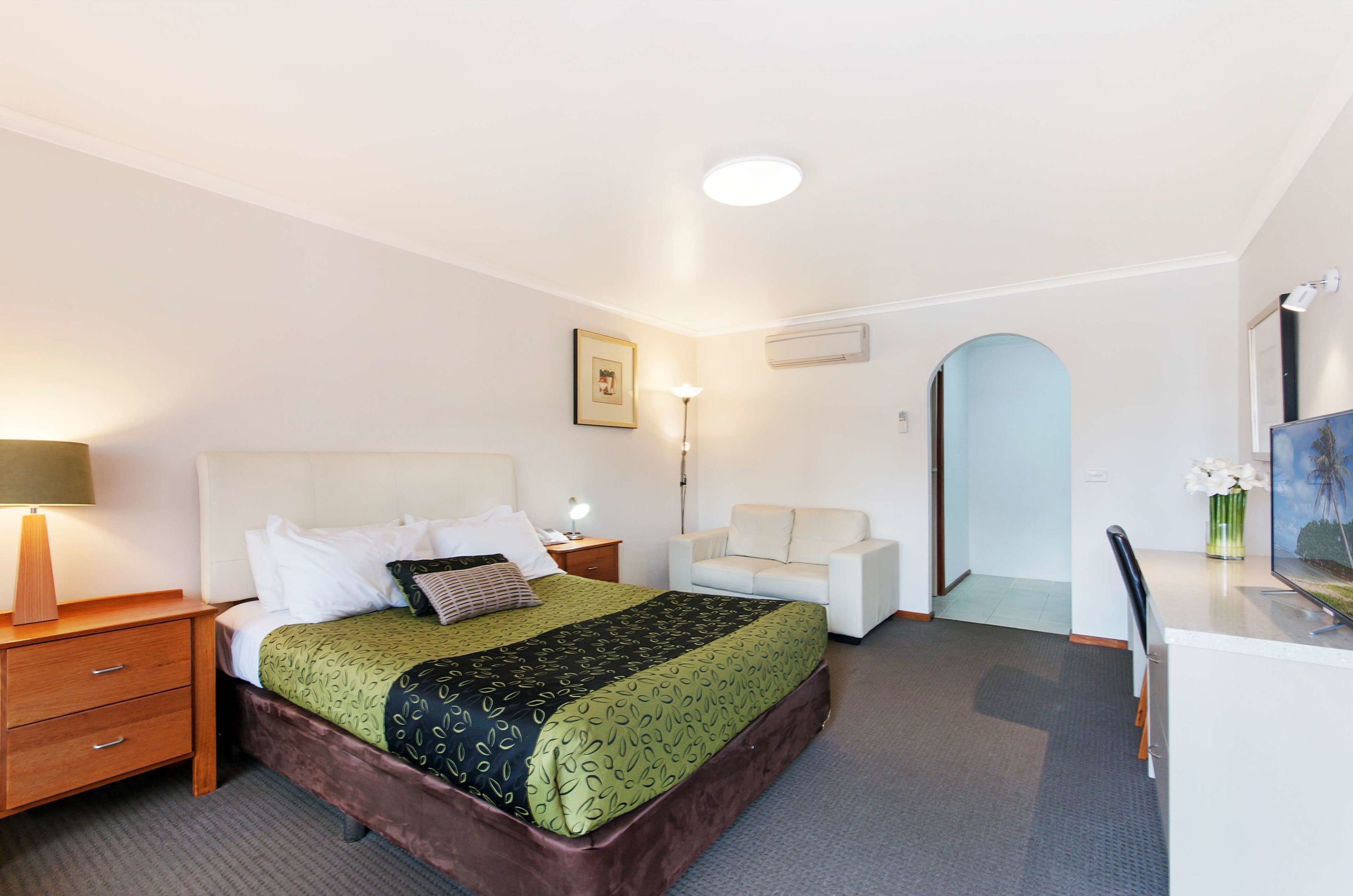tudor motor inn warrnambool