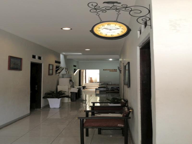Elenor's Home,Pasteur>>Bandung,3 star
