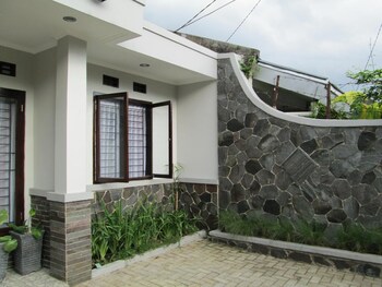 elenors home