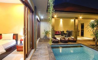 Lotus Tirta Seminyak,Kuta>>Bali,3 star