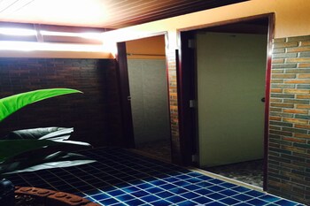 phangan barsay hostel