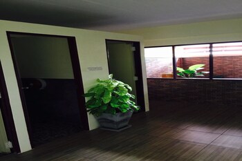 phangan barsay hostel