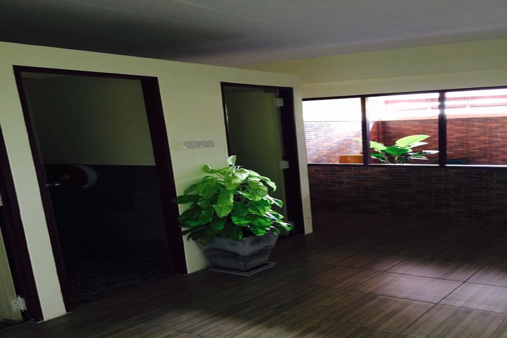 phangan barsay hostel