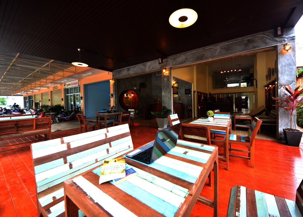 phangan barsay hostel