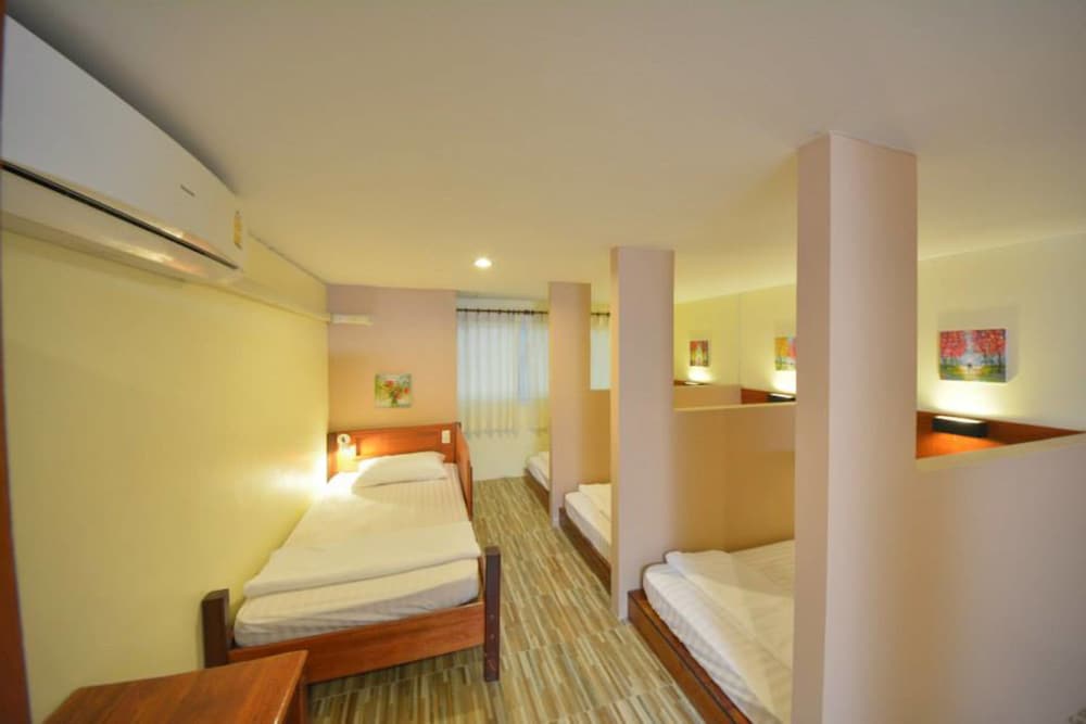 phangan barsay hostel