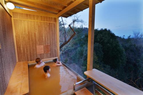 arima onsen motoyu ryuusenkaku