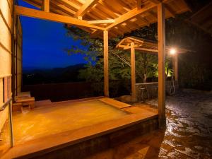 arima onsen motoyu ryuusenkaku