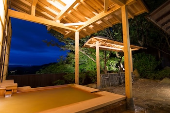 arima onsen motoyu ryuusenkaku