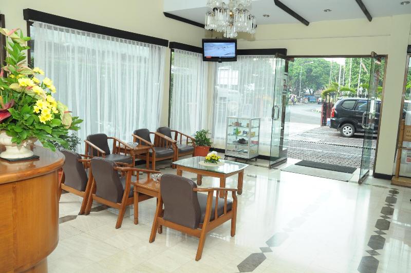 kenangan hotel