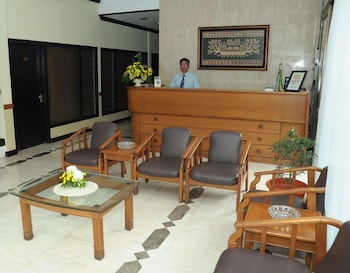 Kenangan Hotel,Jl. Kebon Sirih No. 4,3 star