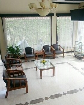 Kenangan Hotel,Jl. Kebon Sirih No. 4,3 star